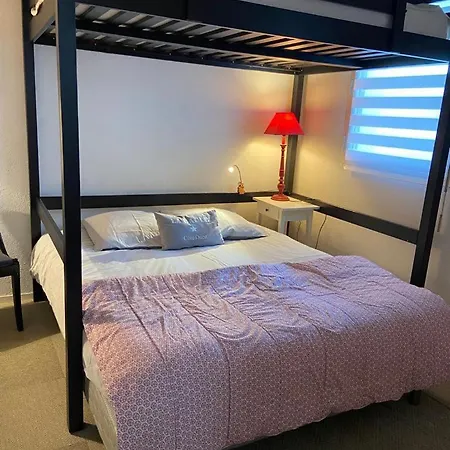 Apartamento Duplex Ensoleille Avec Terrasse, A 300m De La